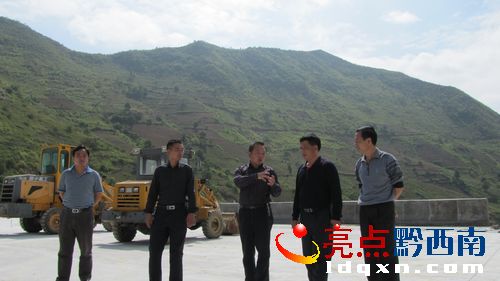 <a href=http://m.kshx-dzby.com/news/zhenfeng/ target=_blank class=infotextkey>ؑSh</a>hίίhL֝׌{(dio).JPG