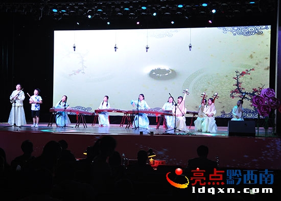向陽路小學合奏曲目《國韻國風》.JPG